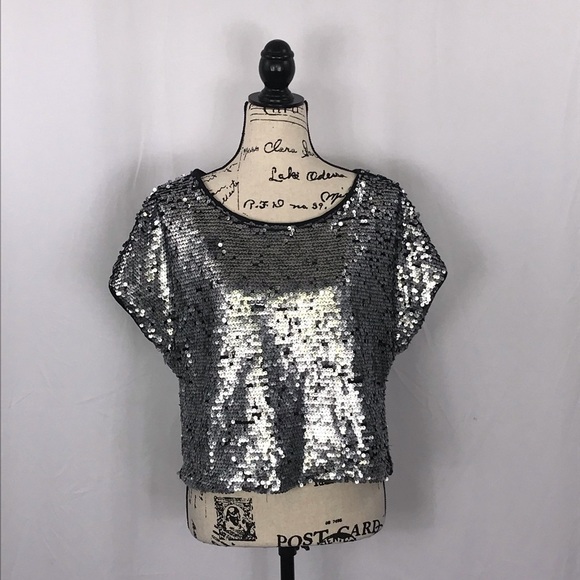 {Forever 21} Loose Sequin Top - Picture 1 of 6
